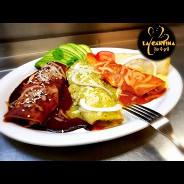 Pollo Enchilada.
